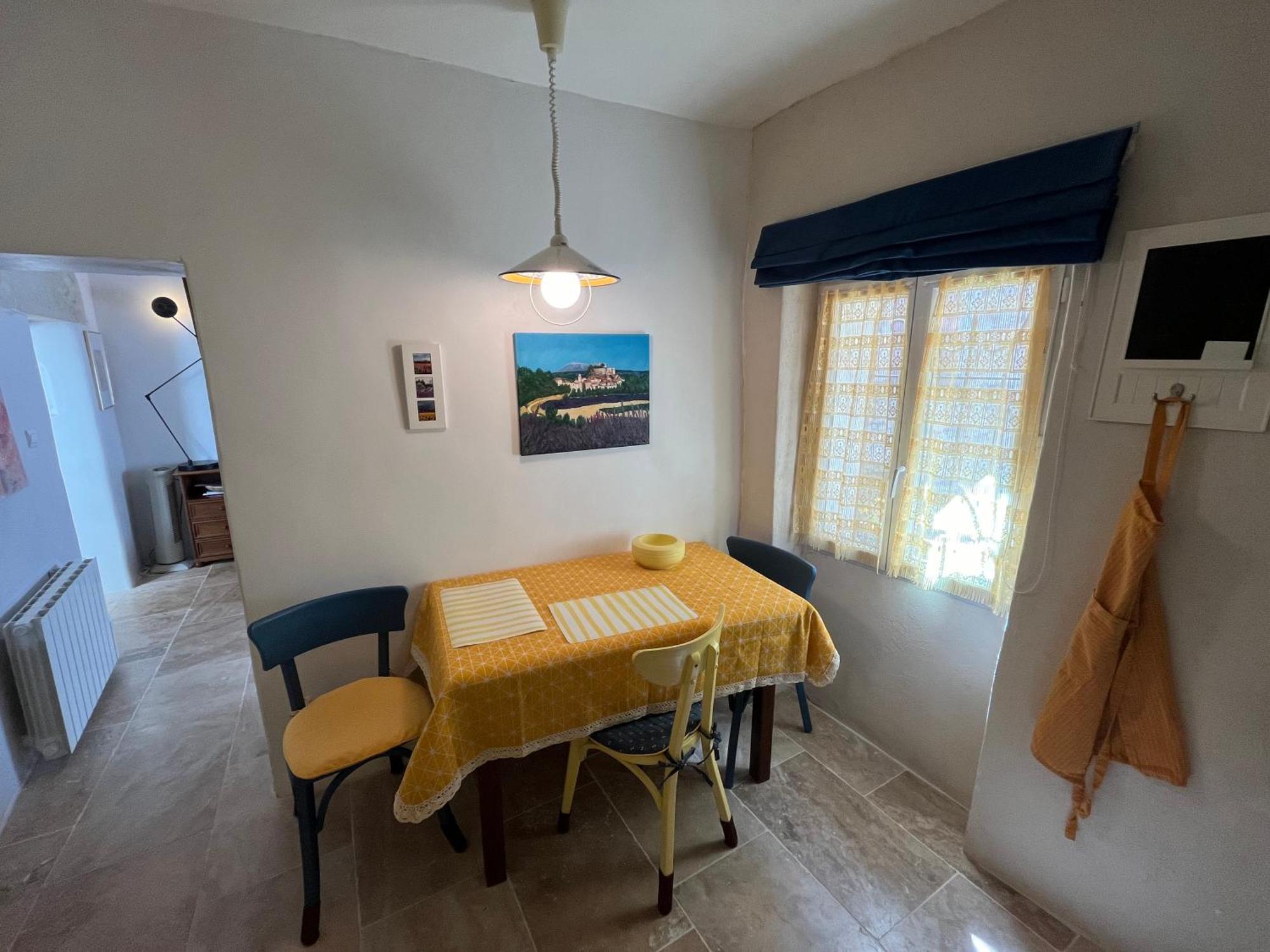 Complet - Sous Bois Apartment